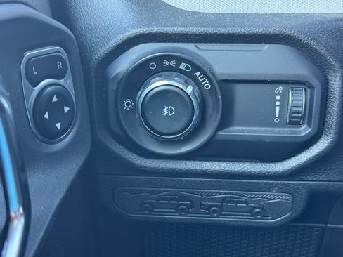 Certified 2025 Jeep Wrangler Sport AWD/4WD image 21