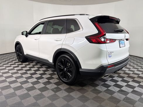Used 2025 Honda CR-V Sport Touring image 3