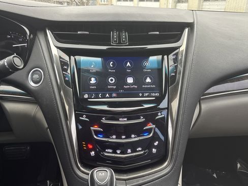 Used 2018 Cadillac CTS Luxury image 17