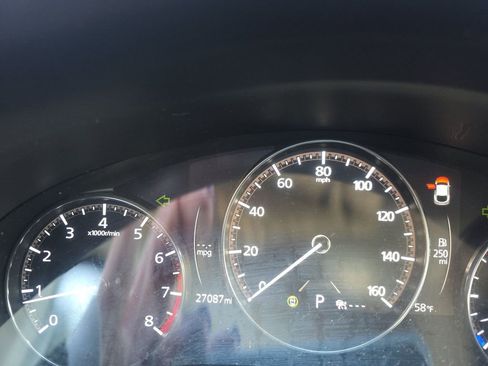 Used 2024 MAZDA CX-30 AWD 2.5 S w/ Preferred Package image 2