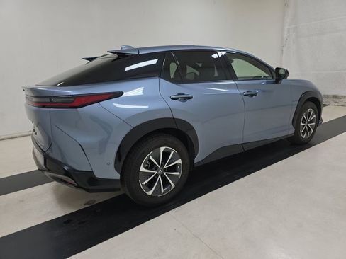 Used 2023 Lexus RZ 450e Premium w/ Technology Package image 3