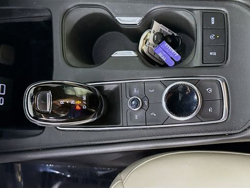 Used 2020 Cadillac XT4 Sport w/ Enhanced Visibility Package image 20