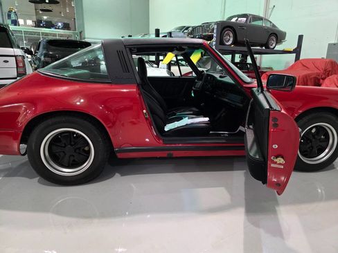 Used 1987 Porsche 911 Carrera image 27