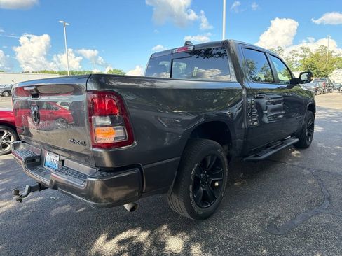 Used 2022 RAM 1500 Big Horn AWD/4WD image 3