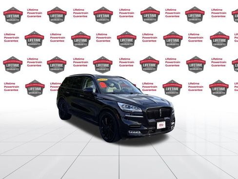 Used 2023 Lincoln Aviator Black Label w/ Jet Package image 9