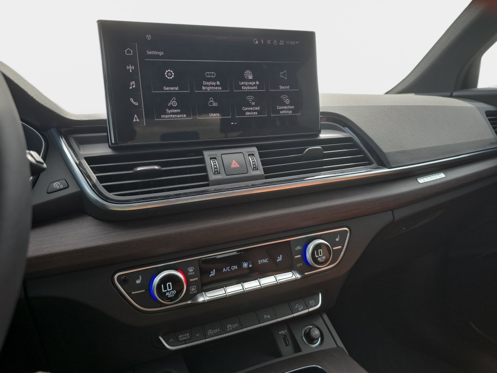 Certified 2023 Audi Q5 Premium w/ Convenience Package AWD/4WD image 15
