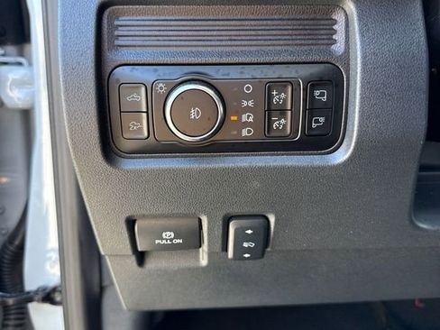 Used 2025 Ford F350 Lariat w/ Camper Package image 16