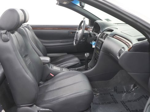 Used 2001 Toyota Solara SLE FWD image 12