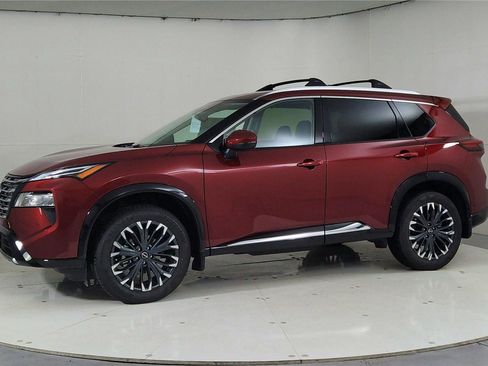 New 2026 Nissan Rogue Platinum w/ Platinum Premium Package image 3