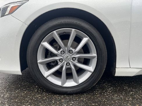 Used 2021 Honda Accord LX image 11