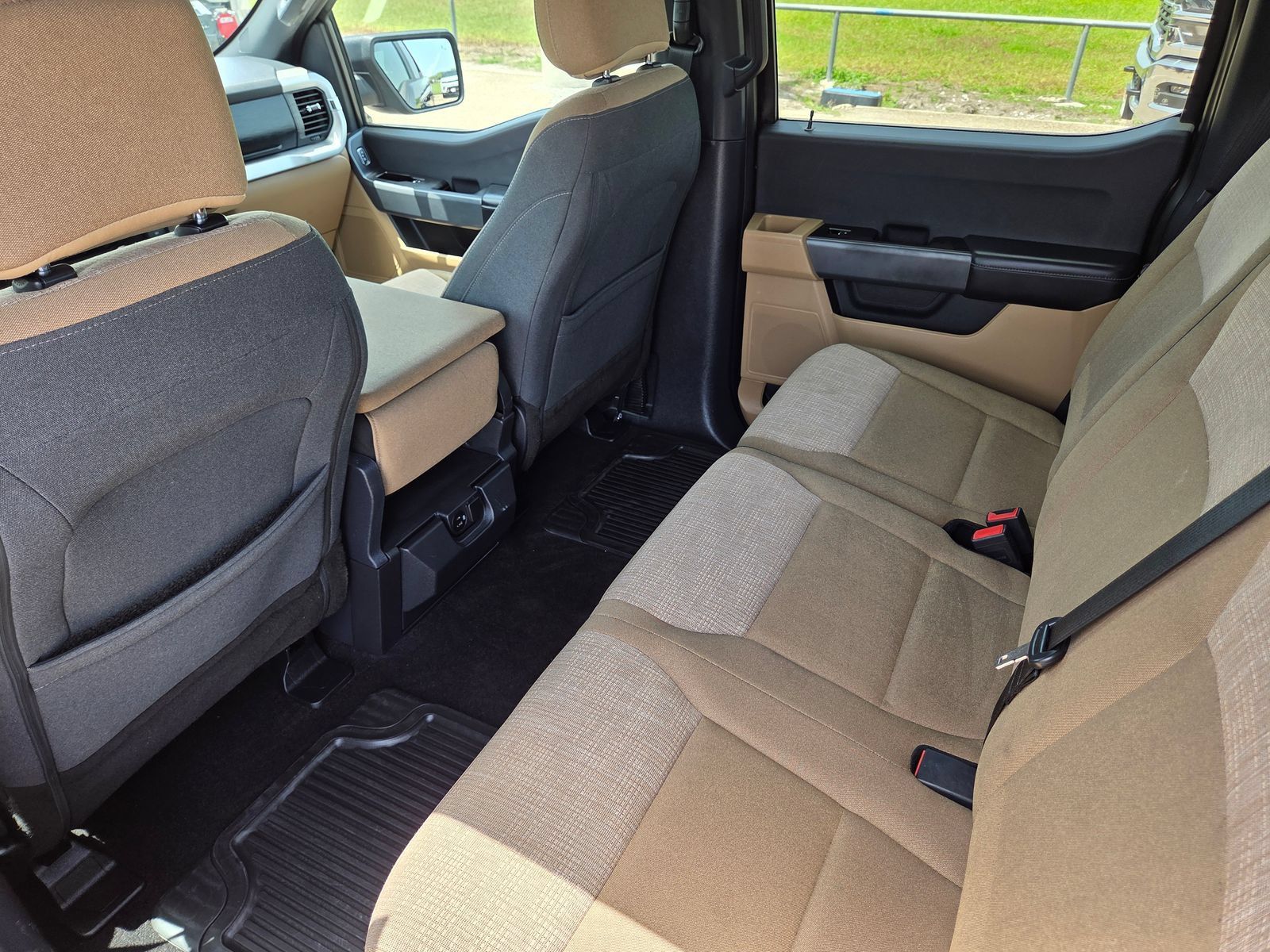 Used 2021 Ford F150 XLT AWD/4WD image 23