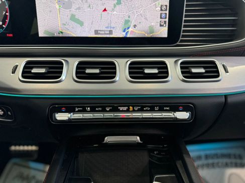 Used 2023 Mercedes-Benz GLE 53 AMG 4MATIC Coupe image 28