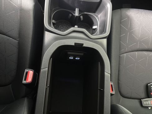 Used 2025 Toyota RAV4 XLE w/ Convenience Package AWD/4WD image 35