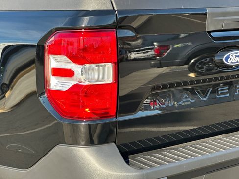 New 2026 Ford Maverick XL image 23