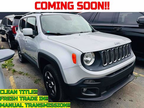 Used 2015 Jeep Renegade Latitude AWD/4WD image 1