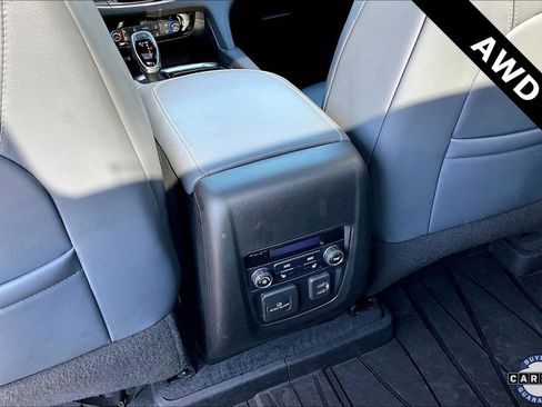 Used 2021 Buick Enclave Premium image 10