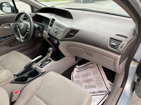 Used 2012 Honda Civic LX image 10