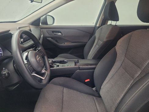 Used 2021 Nissan Rogue SV FWD image 17