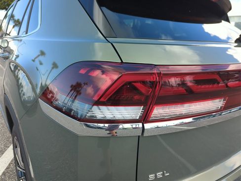 New 2026 Volkswagen Atlas Cross Sport SEL Premium R-Line image 14