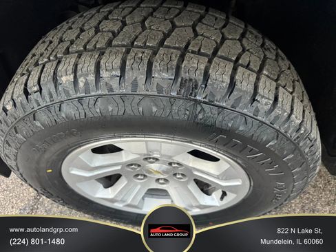 Used 2018 Chevrolet Silverado 1500 LT w/ All Star Edition image 17