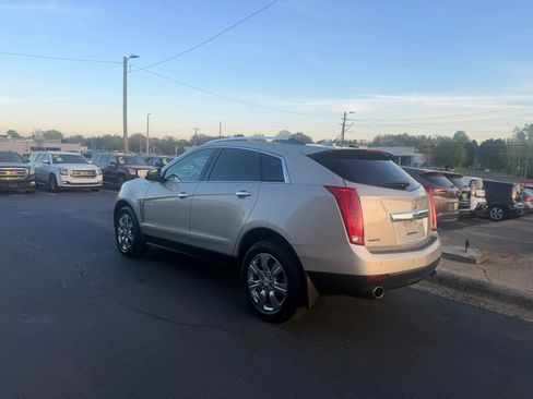 Used 2016 Cadillac SRX Luxury w/ Driver Awareness Package FWD image 5