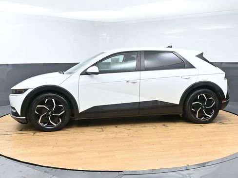 Used 2023 Hyundai Ioniq 5 SEL image 6