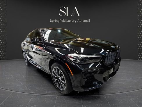 Used 2022 BMW X6 xDrive40i w/ Premium Enhanced Package AWD/4WD image 1