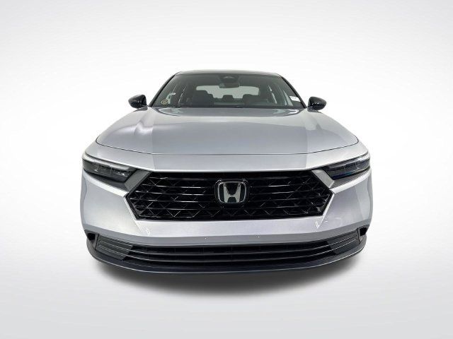 Used 2025 Honda Accord Sport image 28