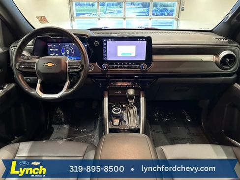 Used 2024 Chevrolet Colorado LT w/ LT Convenience Package III AWD/4WD image 9