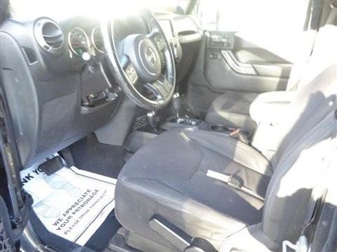 Used 2013 Jeep Wrangler Sport AWD/4WD image 14