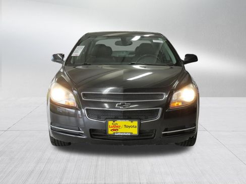 Used 2010 Chevrolet Malibu LT w/ HFV6 Engine Package FWD image 2