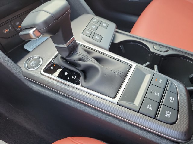 New 2026 Kia Sportage SX FWD image 37