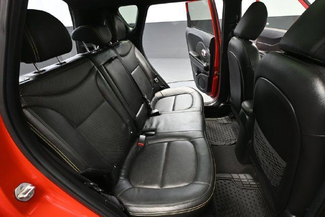 Used 2014 Kia Soul + w/ Primo Package FWD image 34