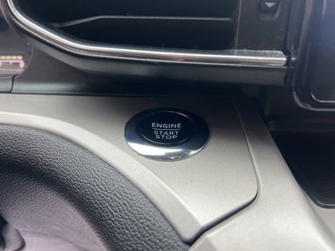 Used 2023 Ford Explorer XLT w/ Equipment Group 202A image 31