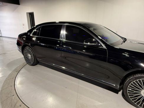 Used 2022 Mercedes-Benz Maybach S 580 4MATIC image 9
