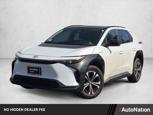 Used 2024 Toyota bZ4X FWD w/ Weather Package image 1