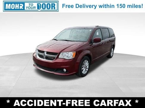 Used 2020 Dodge Grand Caravan SXT image 1