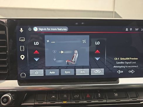 Used 2025 GMC Sierra 1500 SLT image 34