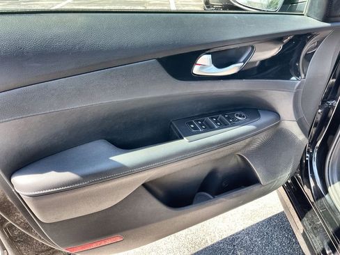 Used 2023 Kia Forte GT-Line FWD image 21