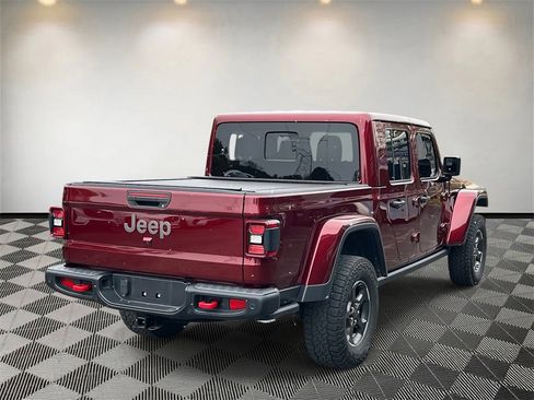Used 2021 Jeep Gladiator Rubicon image 3