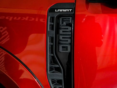 Used 2023 Ford F250 Lariat w/ Lariat Ultimate Package image 44