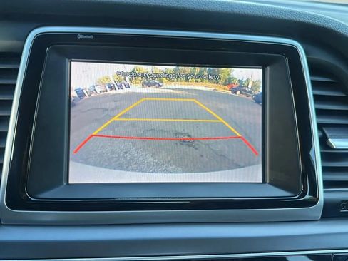 Used 2018 Hyundai Sonata SE FWD image 26