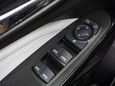 Used 2024 Chevrolet Trax LT w/ Driver Confidence Package image 6