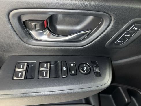 Certified 2023 Honda Pilot Touring image 20