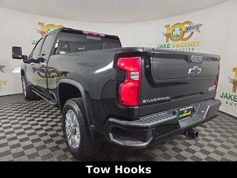 Certified 2023 Chevrolet Silverado 3500 High Country image 6