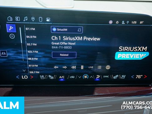 Used 2024 Chevrolet Traverse RS w/ LPO, Floor Liner Package AWD/4WD image 46