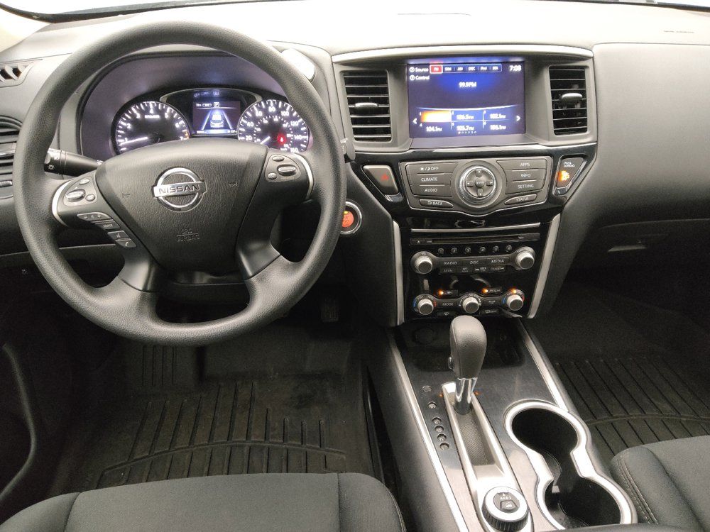 Used 2019 Nissan Pathfinder S AWD/4WD image 22