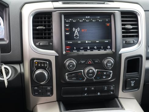 Used 2018 RAM 1500 Big Horn AWD/4WD image 21