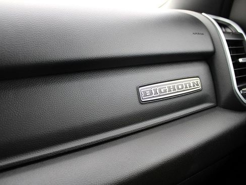 Used 2021 RAM 1500 Big Horn image 24
