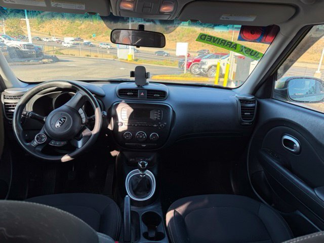 Used 2016 Kia Soul FWD image 7